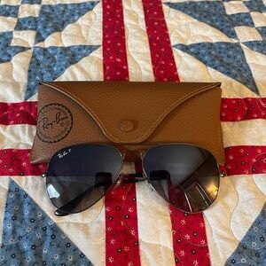 Women’s polarized Ray-Ban sunglasses
